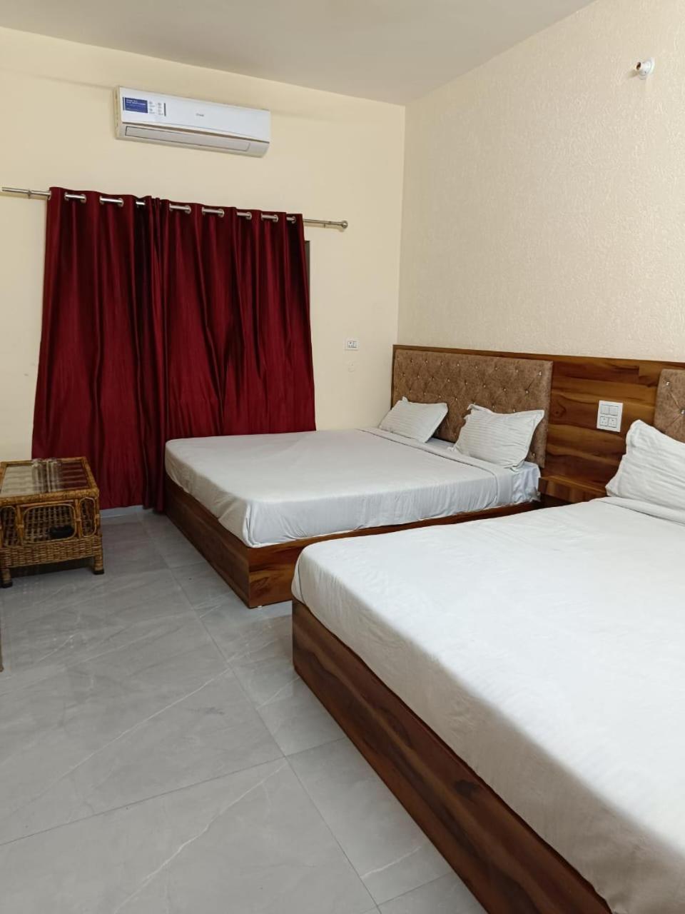 Hotel Shiv Ganga Rishīkesh Buitenkant foto