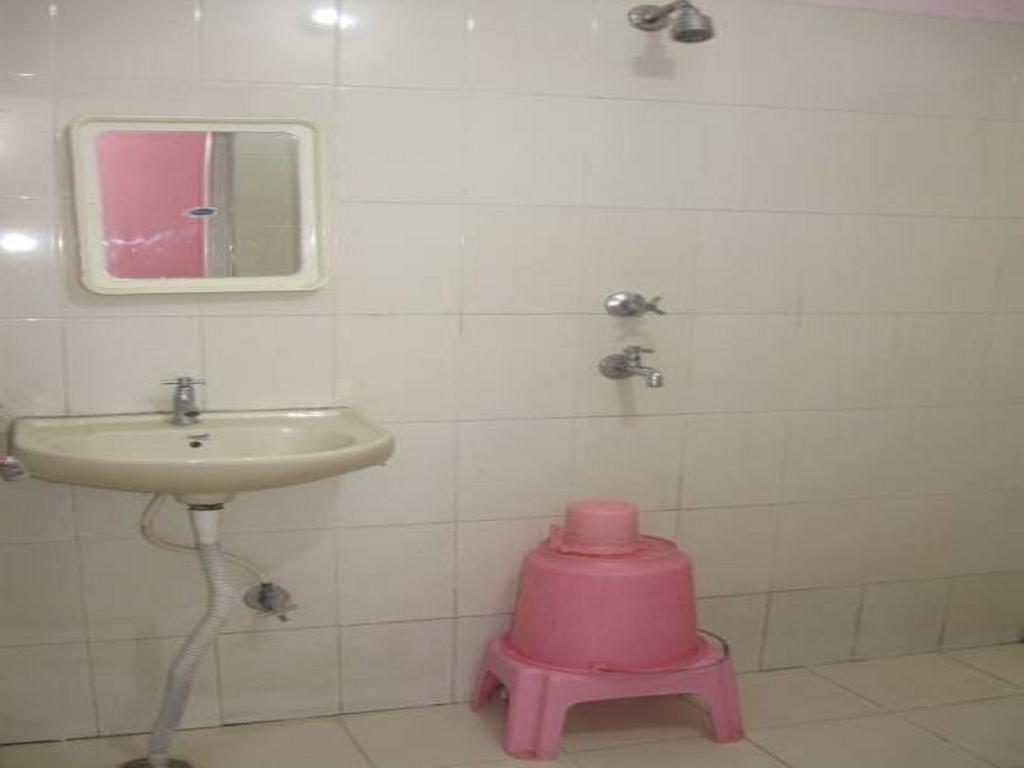 Hotel Shiv Ganga Rishīkesh Kamer foto